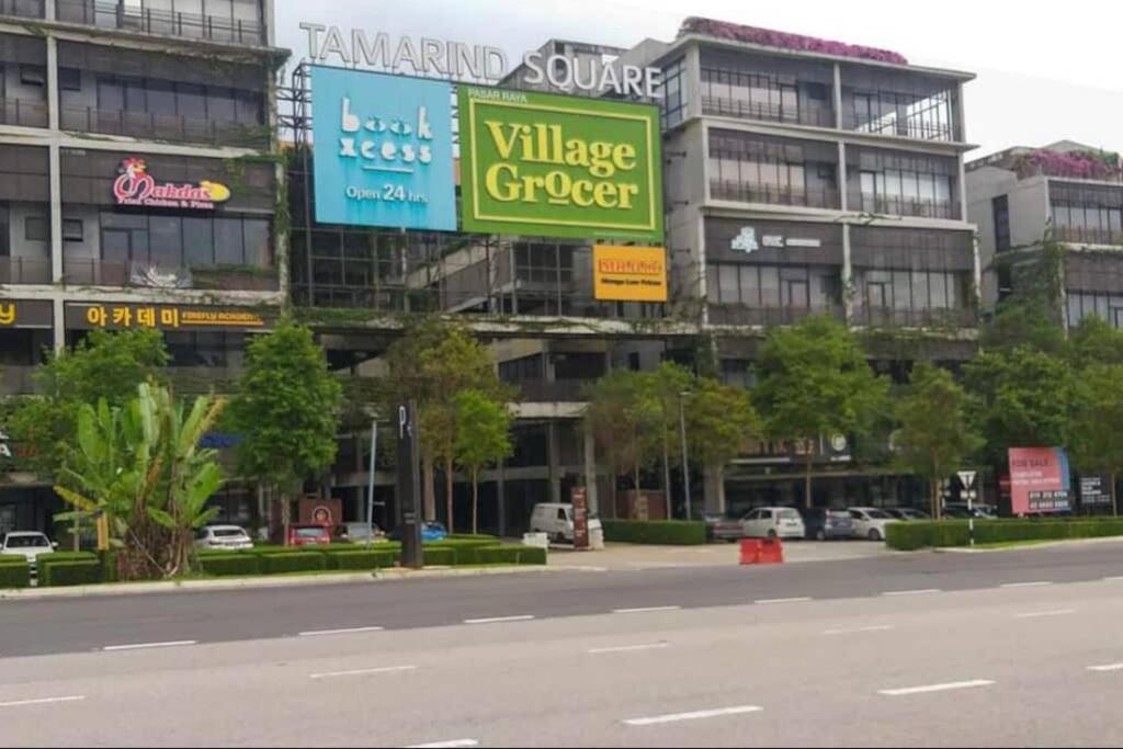 Tamarind Suite Cyberjaya 2-10Pax Duplex Экстерьер фото